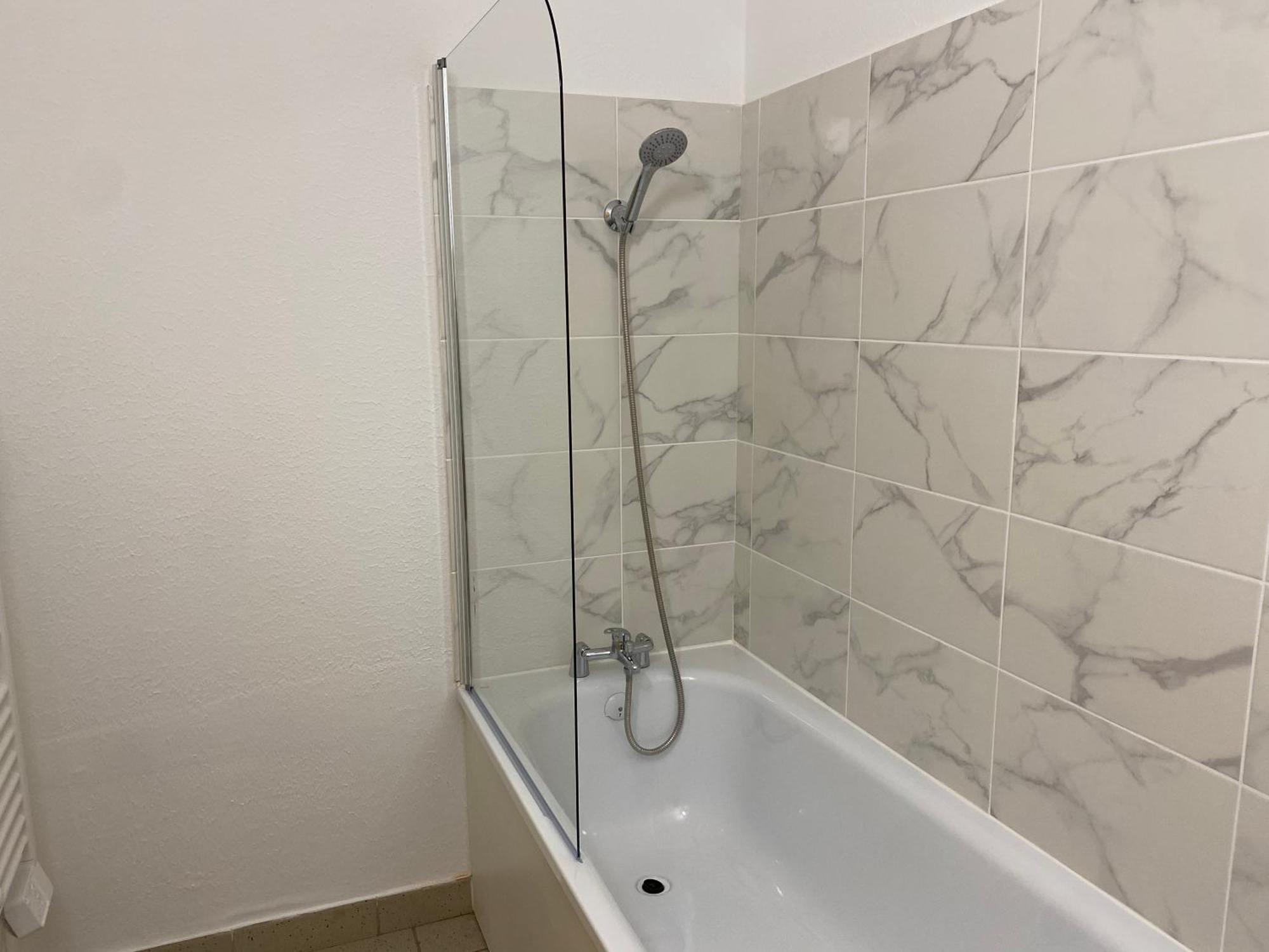 Maison Spacieuse Et Confortable 100M2 Avec Jardin Val-de-Reuil Екстер'єр фото